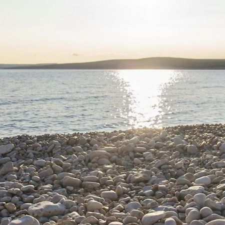 Apartment Stefania On The Beach Koromacno Exterior photo